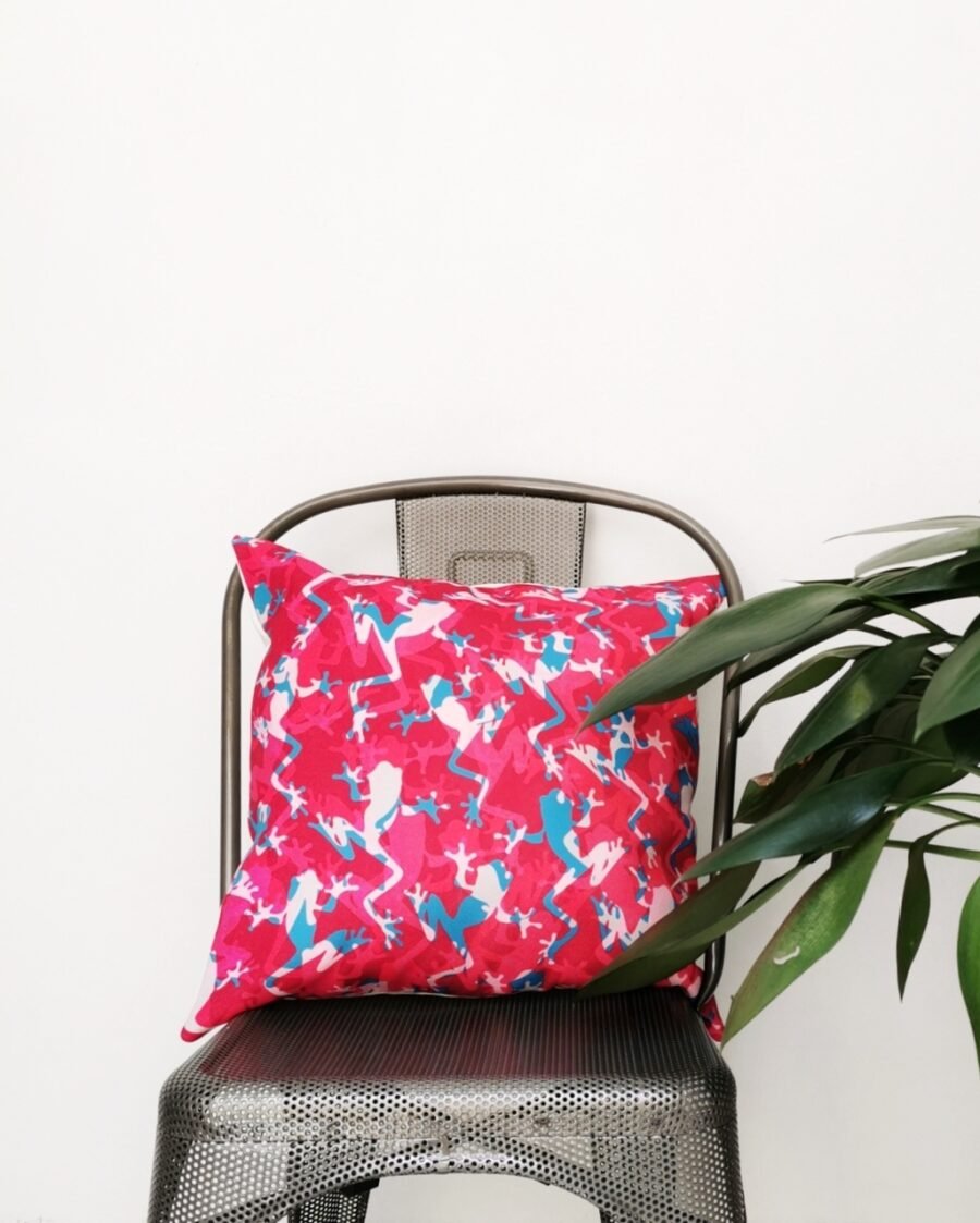 forro cojin dardo dorada movida m